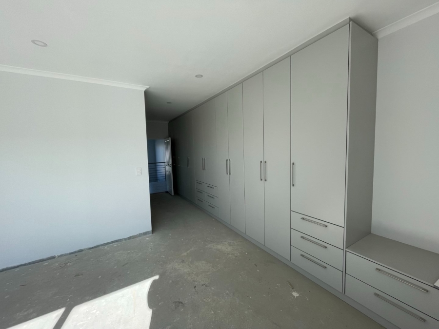 4 Bedroom Property for Sale in Sandown Western Cape